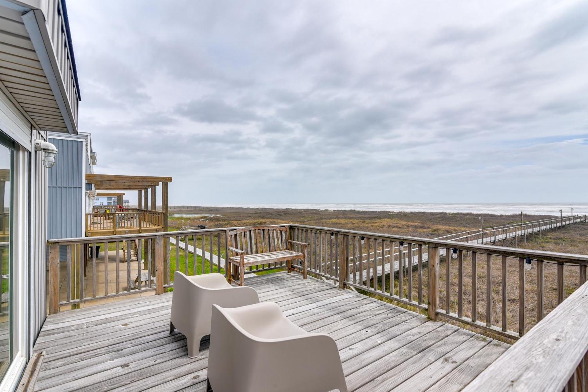 Oceanfront Surfside Beach Home Bbqs, Decks And More Exterior photo