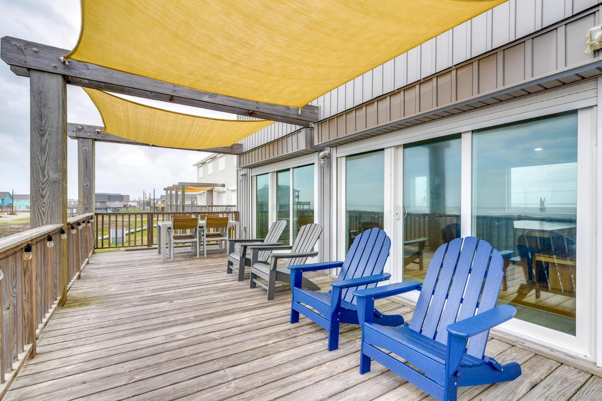 Oceanfront Surfside Beach Home Bbqs, Decks And More Exterior photo